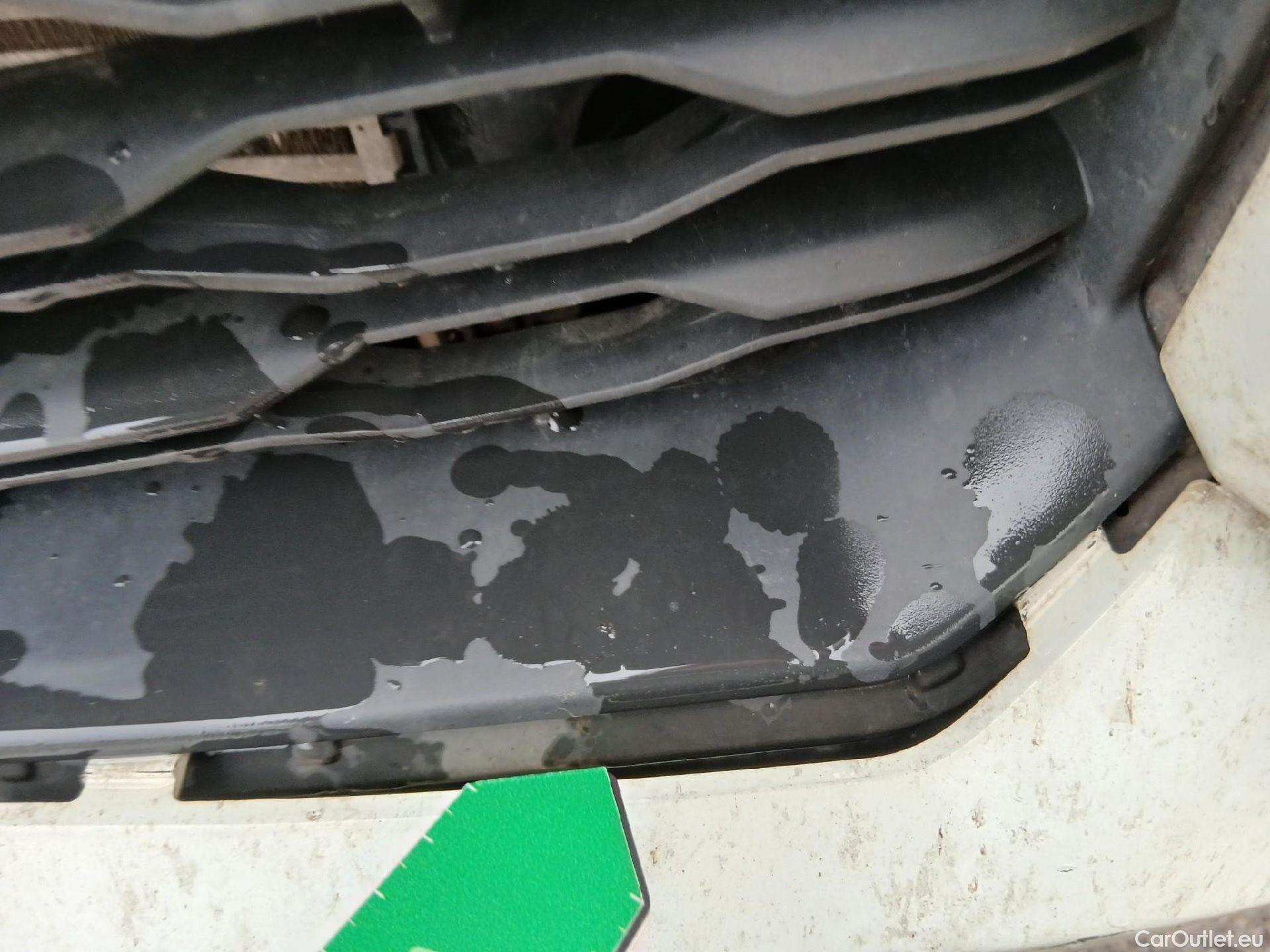  Mitsubishi  L200 MITSUBISHI  / 2019 / 4P / pickup doble cabina D/C 220 DI-D M-Pro #7