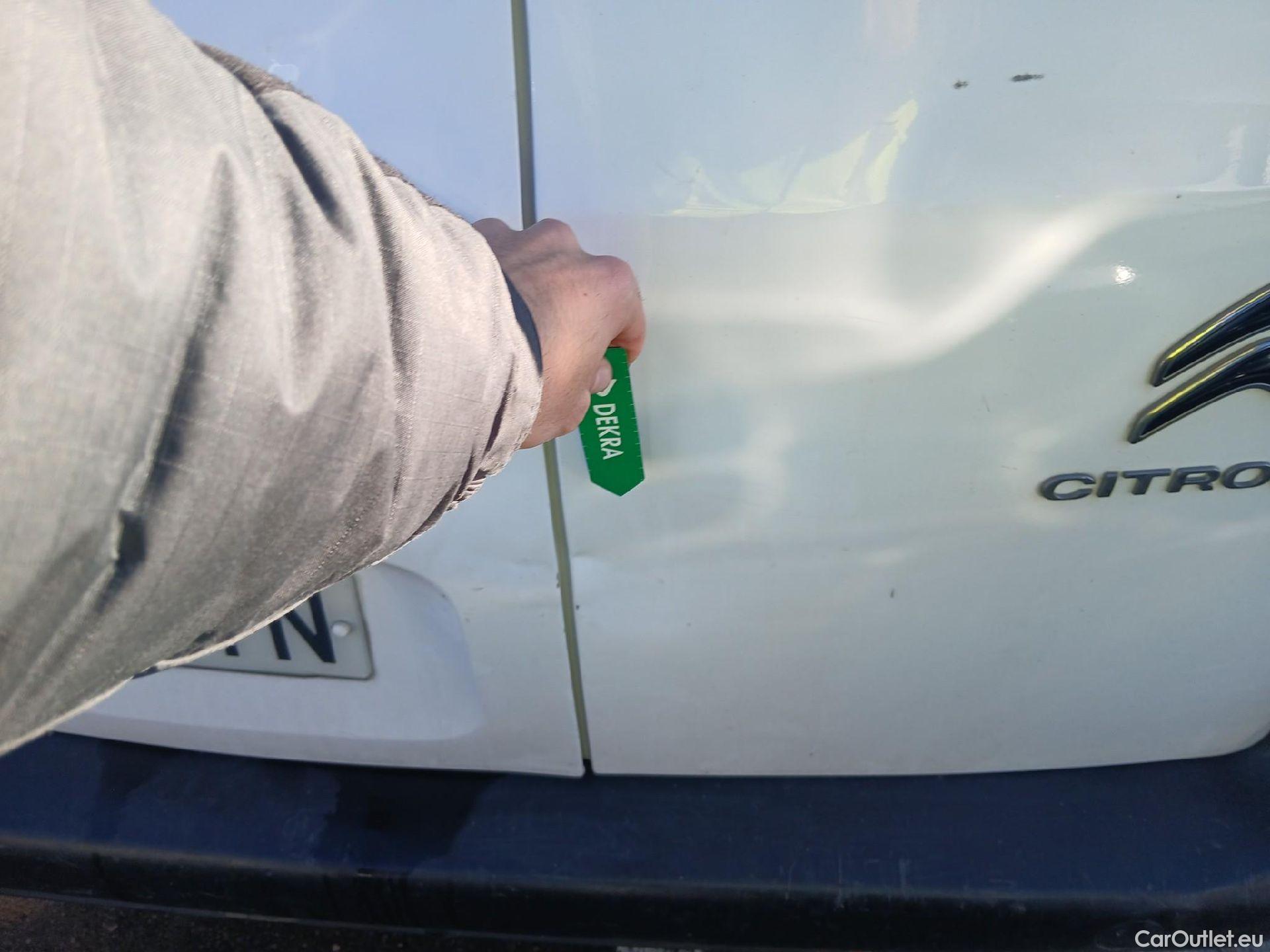  Citroen  Berlingo CITROEN  / 2018 / 3P / furgón derivado de turismo Talla M BlueHDi 100 CONTROL #25