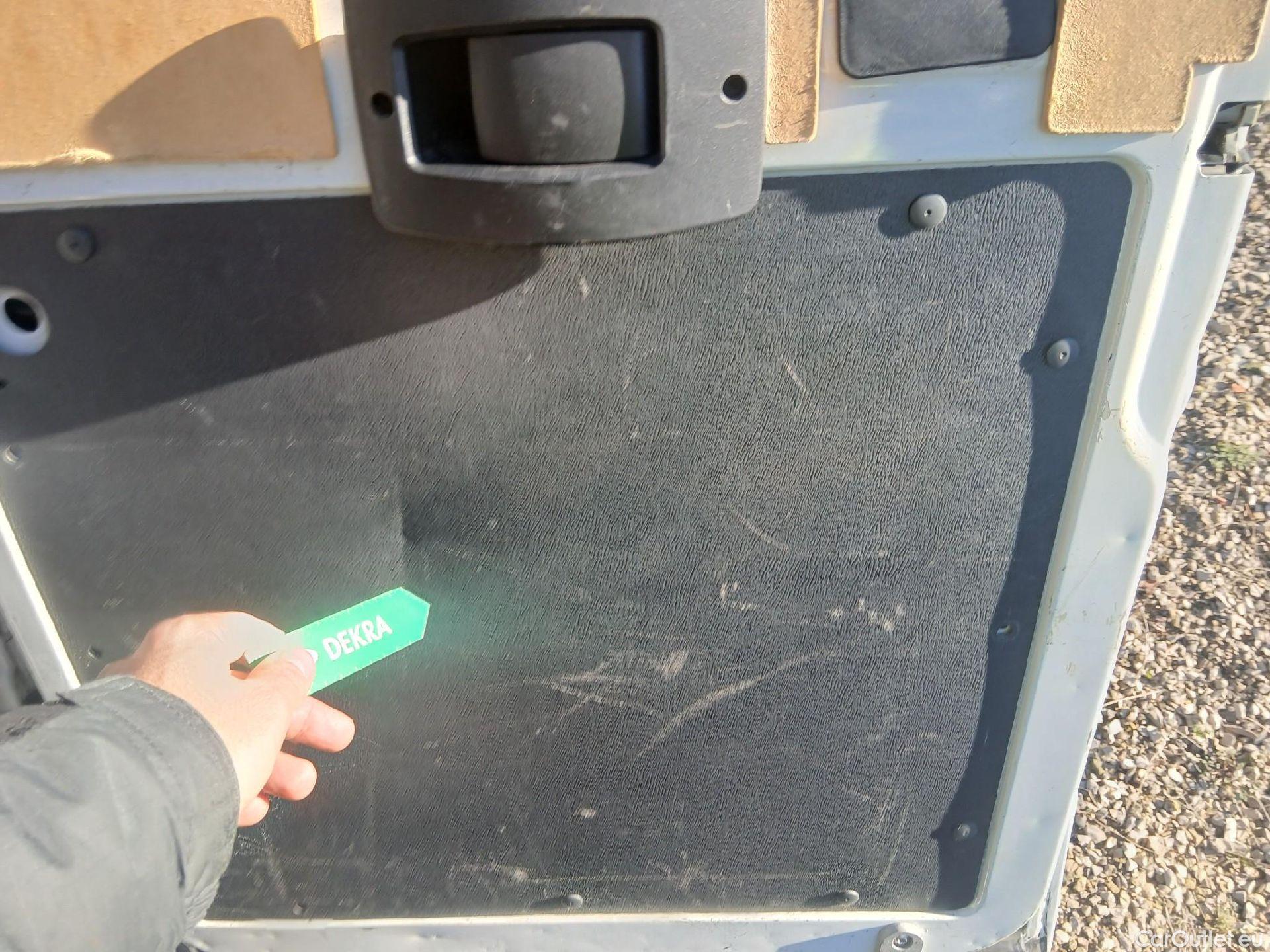  Fiat  Ducato FIAT  / 2014 / 4P / furgón 33 2.3 Multijet Furgón Medio Alto 96kW #52