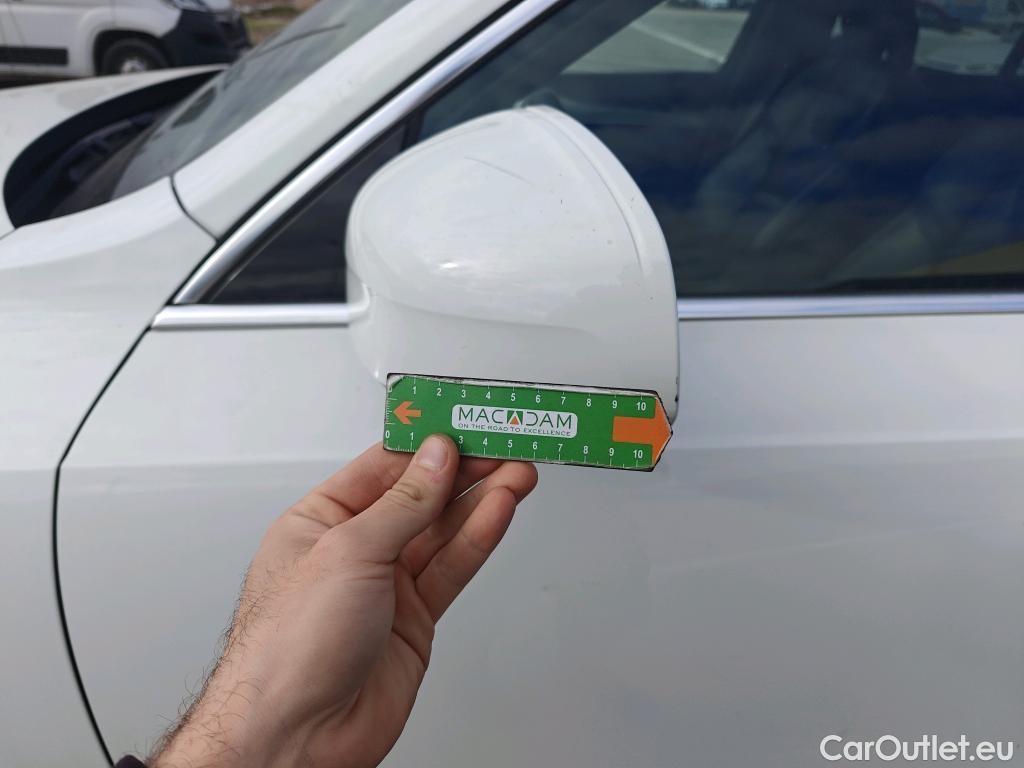  Volvo  XC90 VOLVO  / 2019 / 5P / todoterreno 2.0 T8 AWD Business Plus Auto #60