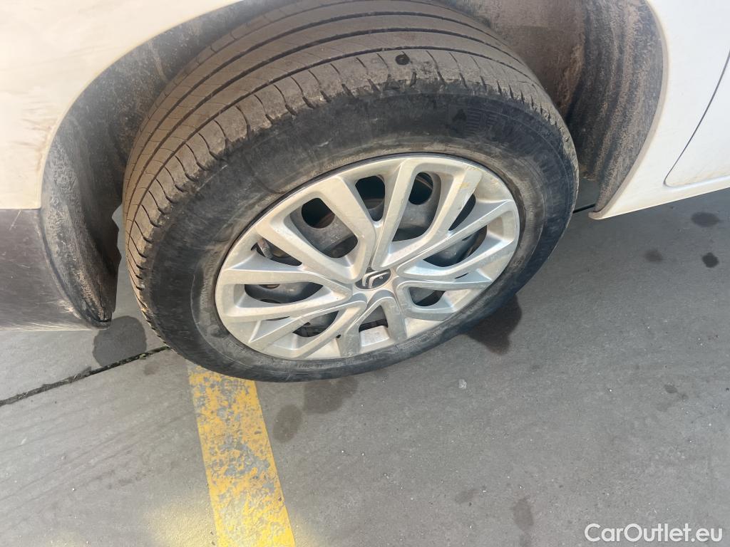  Citroen  Berlingo CITROEN  / 2018 / 4P / monovolumen compacto Talla M BlueHDi 100 S&S LIVE PACK #28