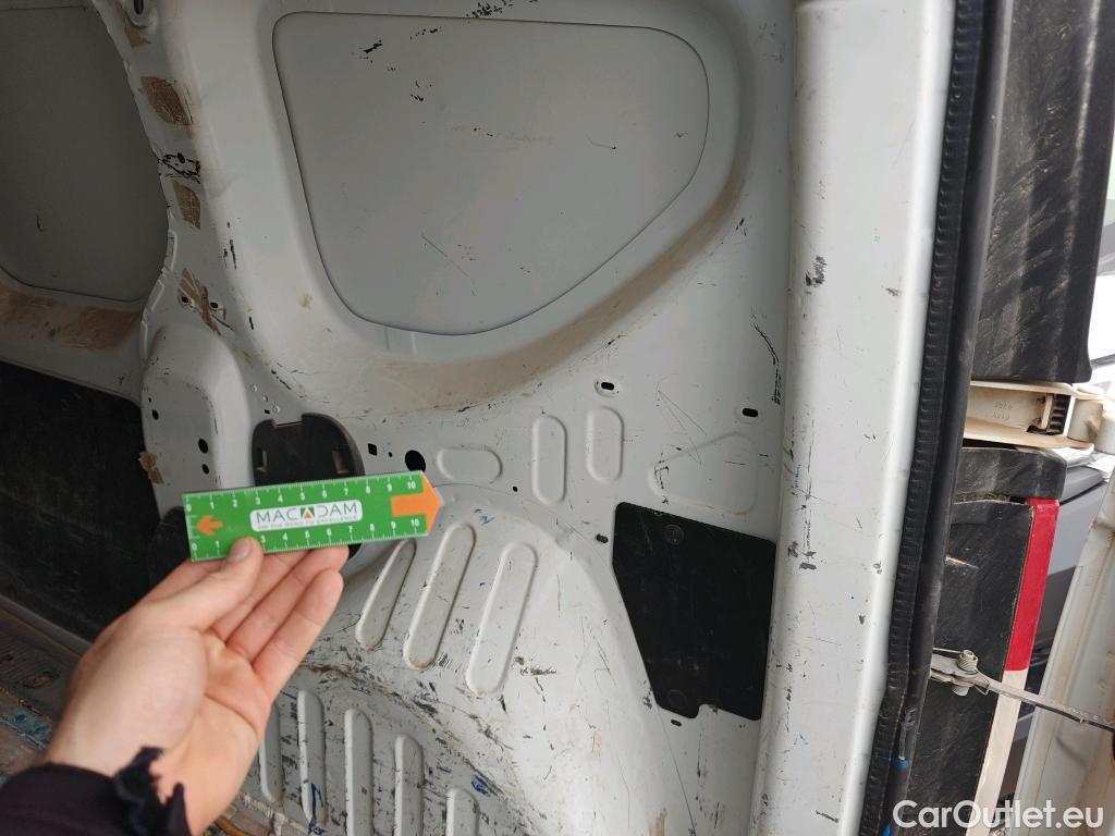  Dacia  Dokker DACIA  / 2013 / 4P / furgón derivado de turismo Essential 1.6 75kW (100CV) GLP #40