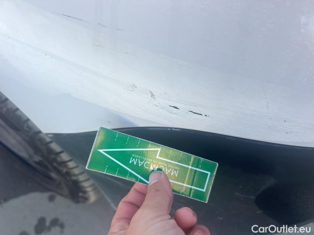  Citroen  Berlingo CITROEN  / 2018 / 4P / monovolumen compacto Talla M BlueHDi 100 S&S LIVE PACK #14