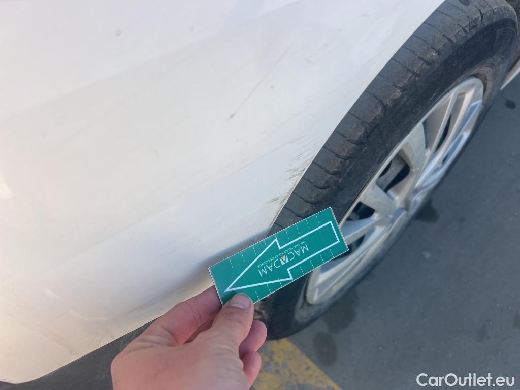  Citroen  Berlingo CITROEN  / 2018 / 4P / monovolumen compacto Talla M BlueHDi 100 S&S LIVE PACK #10