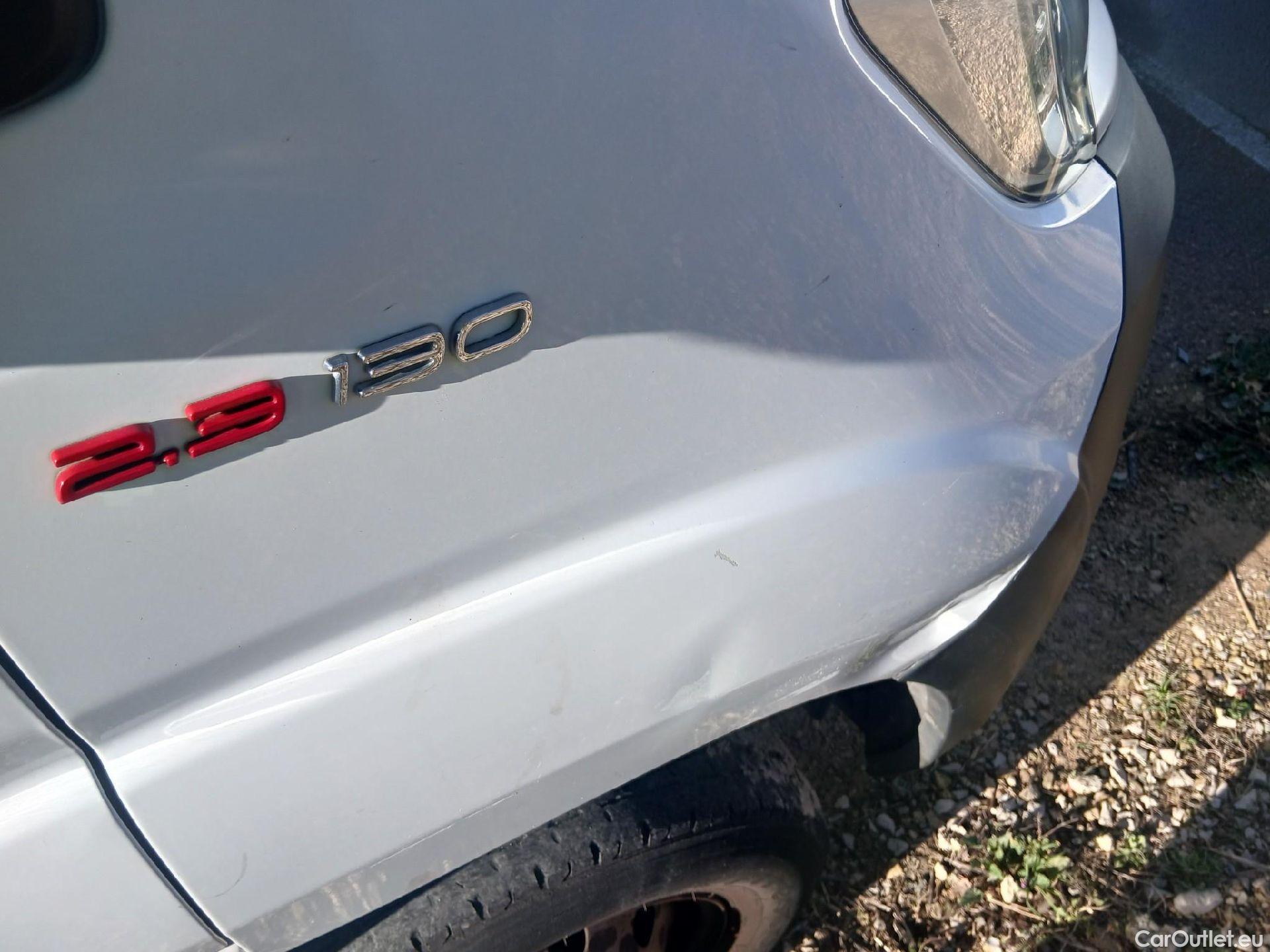  Fiat  Ducato FIAT  / 2014 / 4P / furgón 33 2.3 Multijet Furgón Medio Alto 96kW #40