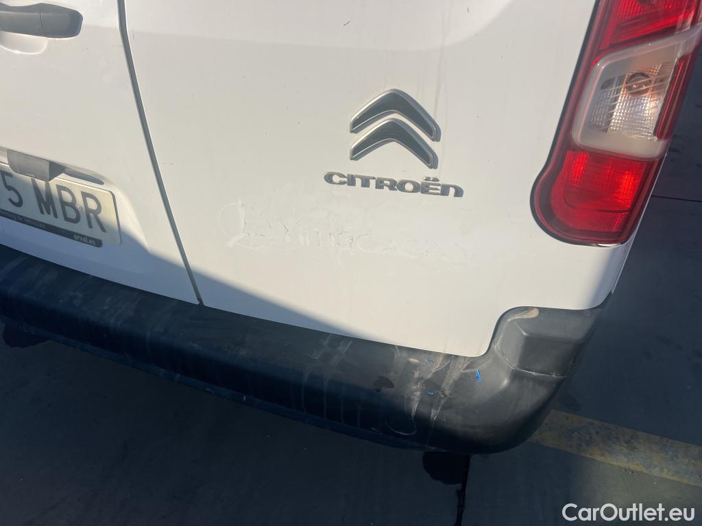  Citroen  Berlingo CITROEN  / 2018 / 4P / monovolumen compacto Talla M BlueHDi 100 S&S LIVE PACK #22