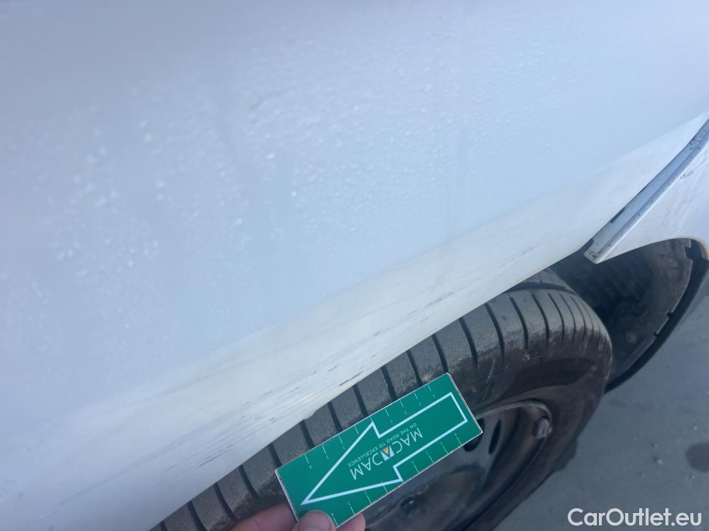  Citroen  Berlingo CITROEN  / 2018 / 4P / monovolumen compacto Talla M BlueHDi 100 S&S LIVE PACK #6