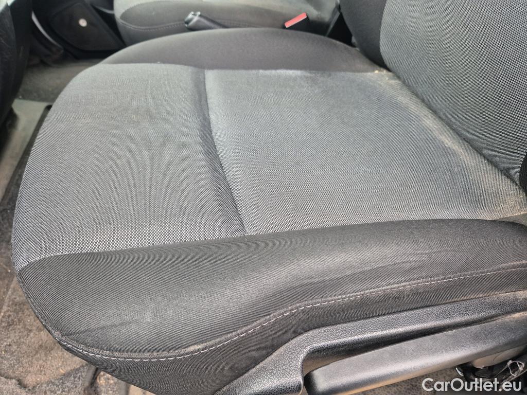  Nissan  NV400 NISSAN  / 2011 / 4P / furgón L2H2 3,5T 2.3dCi 99kW FWD Comfort #39