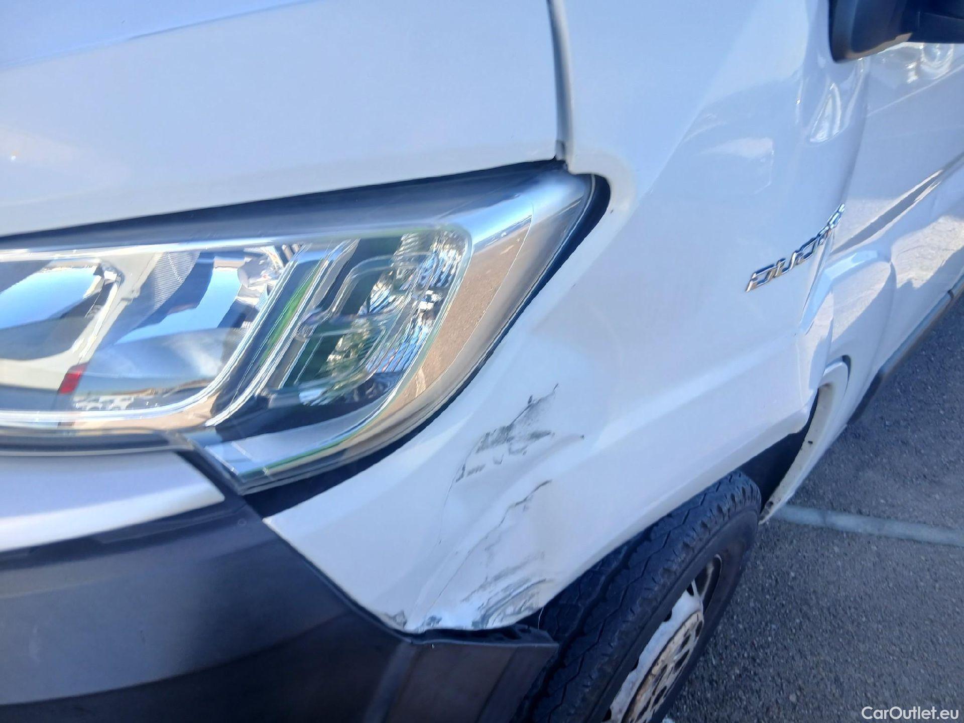  Fiat  Ducato FIAT  / 2014 / 4P / furgón 33 2.3 Multijet Furgón Medio Alto 96kW #8