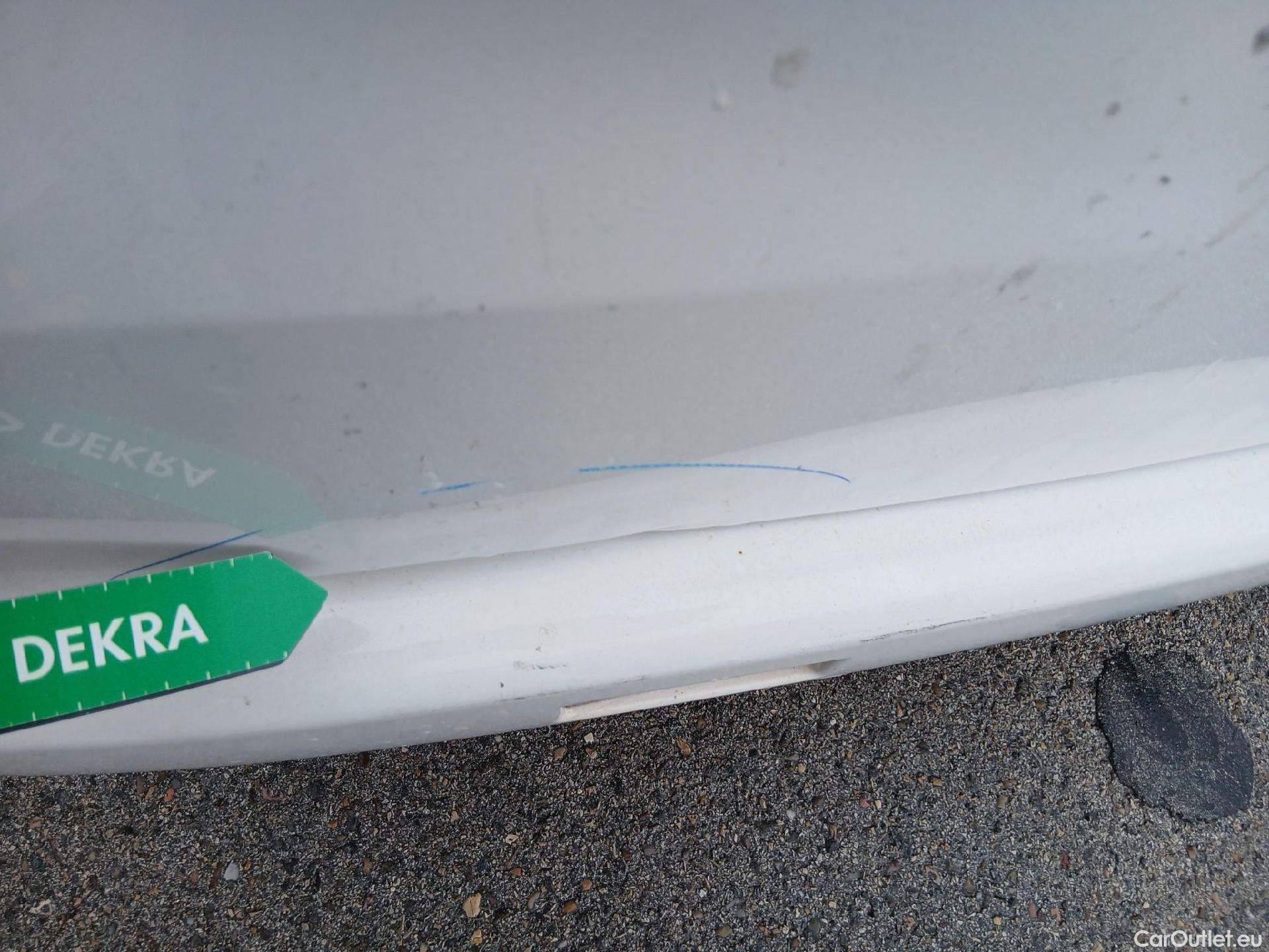  Nissan  NV200 NISSAN e- EVALIA / 2011 / 5P / monovolumen compacto 7 40 kWh Navegador #4