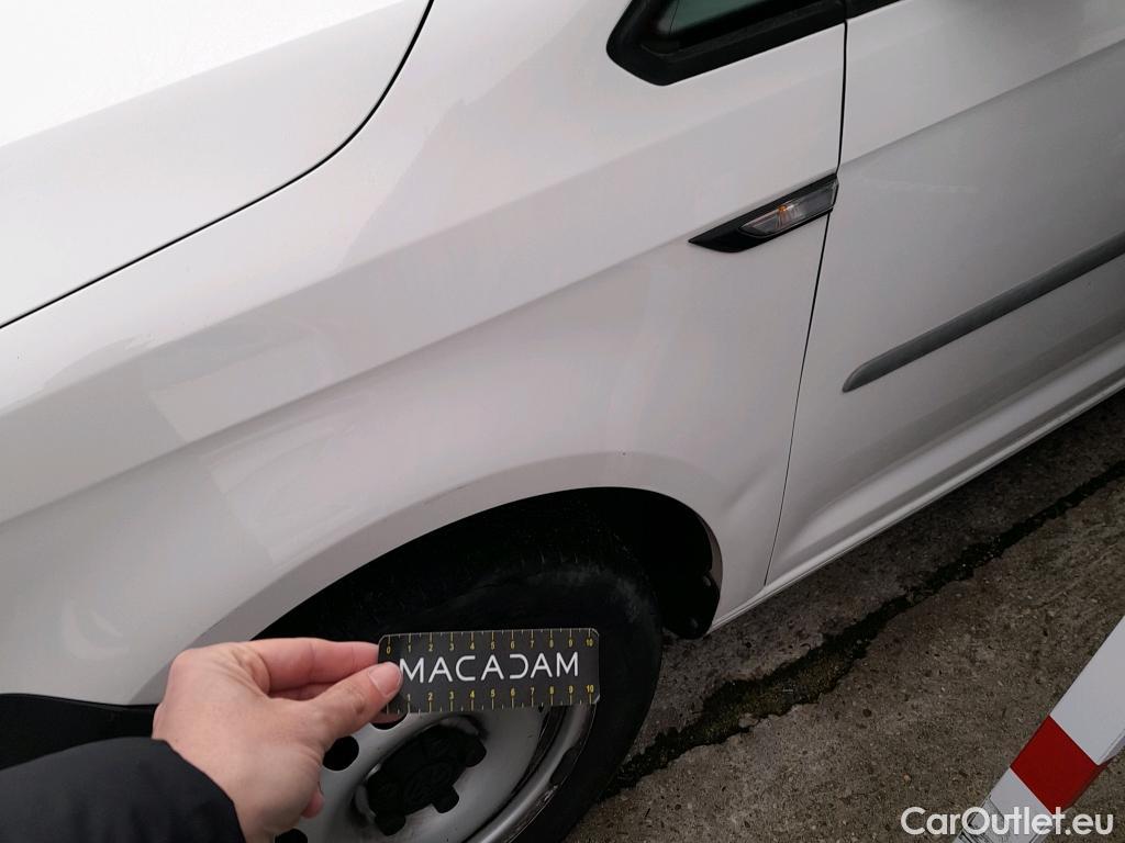  Volkswagen  Caddy VOLKSWAGEN  / 2015 / 4P / combi Business 2.0 TDI 55kW (75CV) BMT  #17