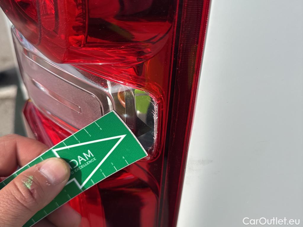  Opel  Vivaro OPEL  / 2019 / 4P / furgón 2.0 Diésel 88kW (120CV) L Inc. Select #8