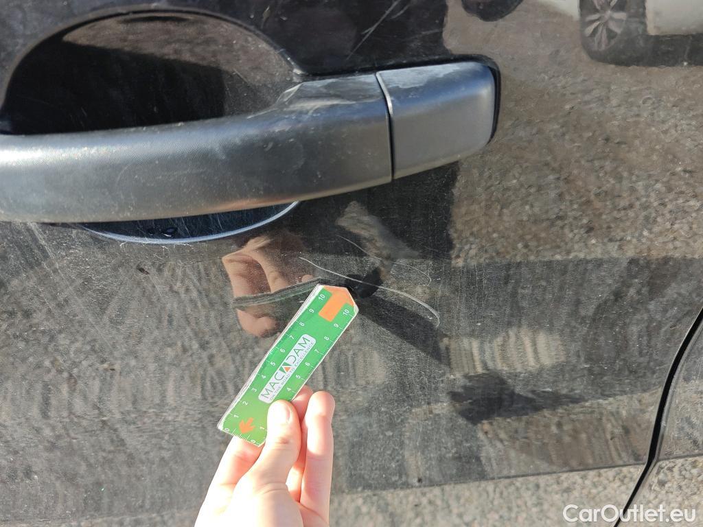  Renault  Trafic RENAULT  / 2021 / 5P / monovolumen Combi Passenger Largo Ener Blue dCi 81kW #45