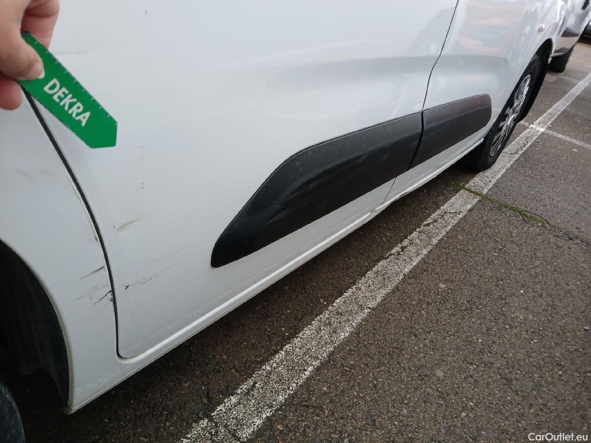  Toyota  Proace TOYOTA  CITY COMBI 1.5D 75kW (100CV) GX L1 #35