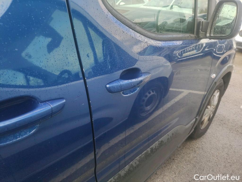  Peugeot  RIFTER PEUGEOT  / 2018 / 5P / monovolumen compacto Active Nav+ Standard BlueHDi 73kW #7