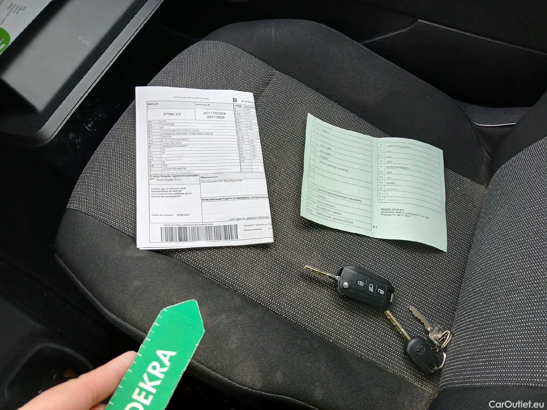  Toyota  Proace TOYOTA  CITY COMBI 1.5D 75kW (100CV) GX L1 #1