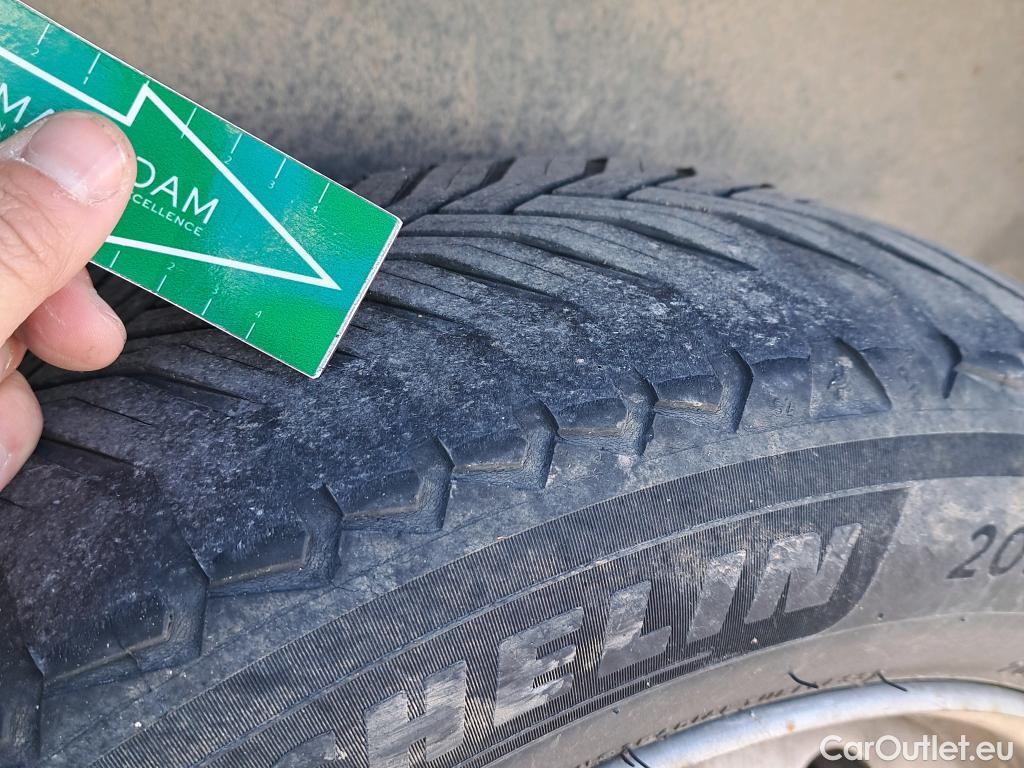  Opel  Combo OPEL  / 2018 / 3P / furgón derivado de turismo 1.5 TD S/S 75kW(100CV) Express L H1 1000 #28