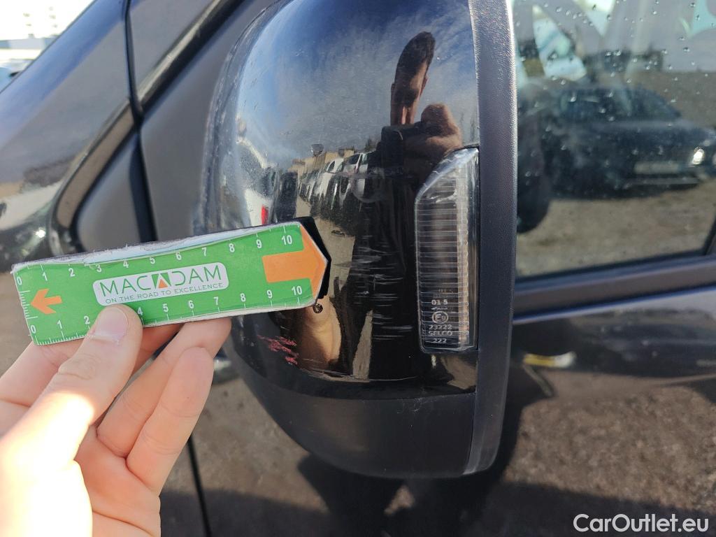  Renault  Trafic RENAULT  / 2021 / 5P / monovolumen Combi Passenger Largo Ener Blue dCi 81kW #50