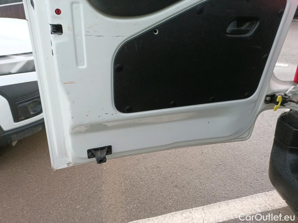  Peugeot  RIFTER PEUGEOT  / 2018 / 4P / combi Active Standard BlueHDi 73kW (IND) (CX2) #14