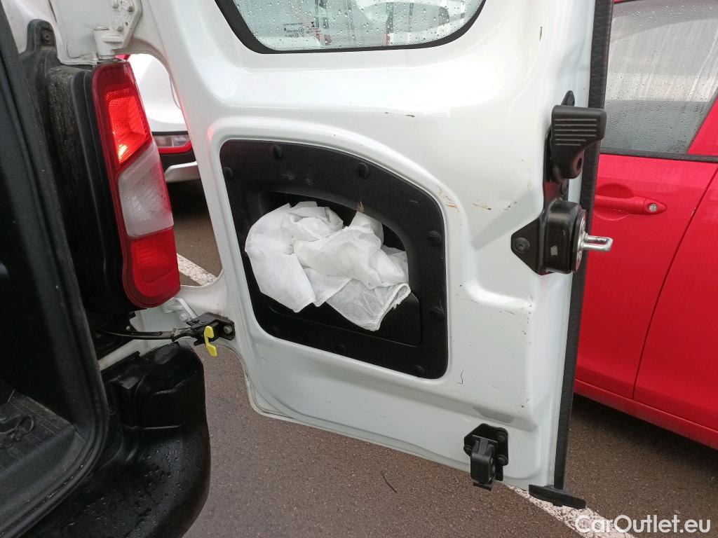  Peugeot  RIFTER PEUGEOT  / 2018 / 4P / combi Active Standard BlueHDi 73kW (IND) (CX2) #13