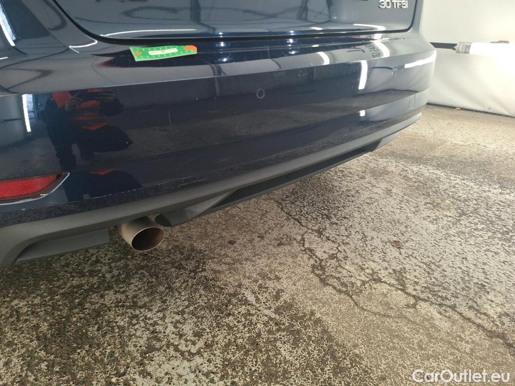  Audi  A3 AUDI  Sportback / 2016 / 5P / Berline 30 TFSI S TRONIC BUSINESS LINE #24