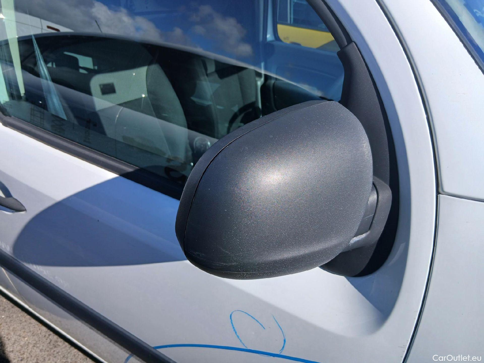  Renault  Kangoo RENAULT  Furgón/2013/3P/furgón derivado de turismo Profesional Blue dCi 70kW (95CV) (CX) #24