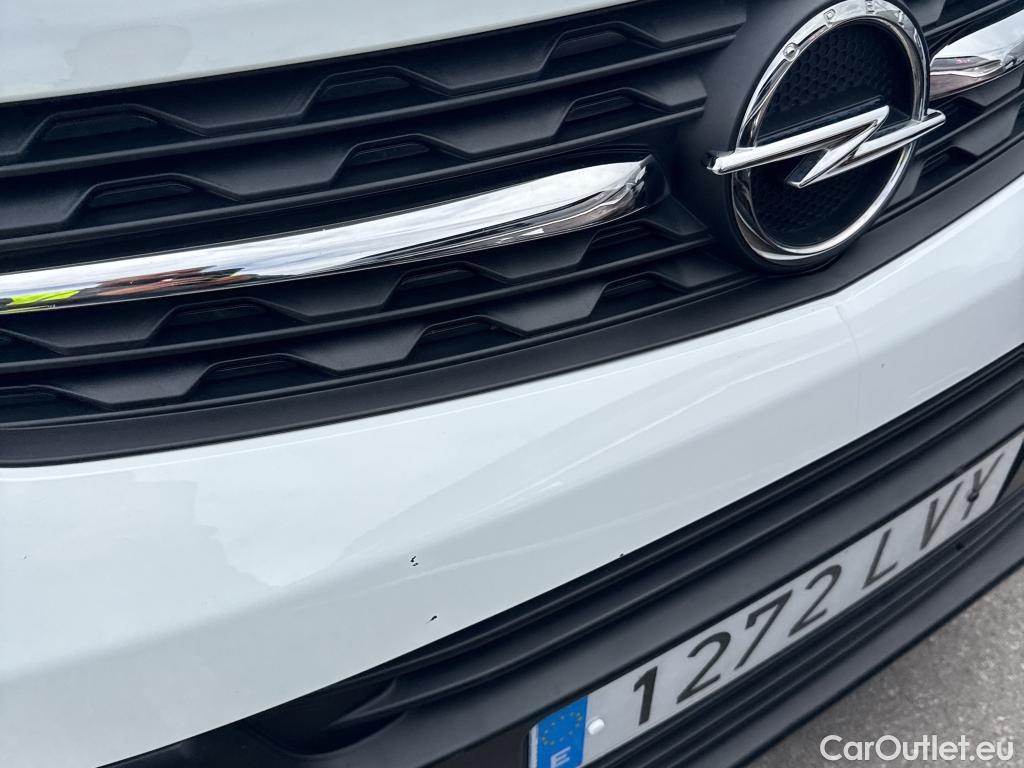  Opel  Vivaro OPEL  / 2019 / 4P / furgón 1.5 Diésel 74kW(100CV)M Std Exp #31
