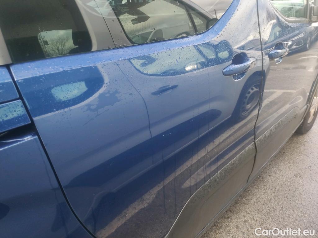  Peugeot  RIFTER PEUGEOT  / 2018 / 5P / monovolumen compacto Active Nav+ Standard BlueHDi 73kW #3