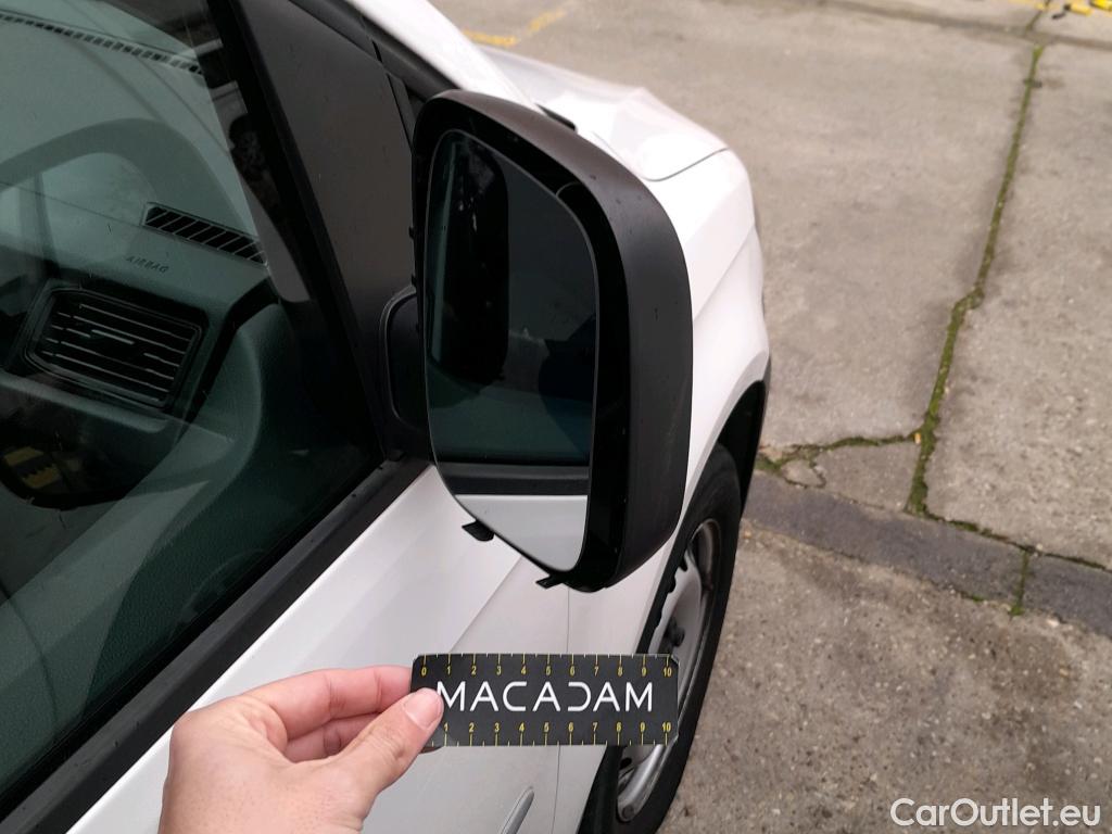  Volkswagen  Caddy VOLKSWAGEN  / 2015 / 4P / combi Business 2.0 TDI 55kW (75CV) BMT  #31