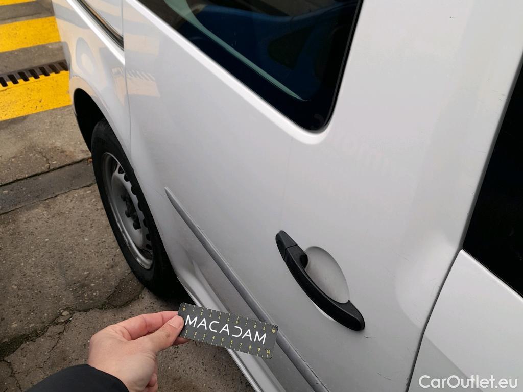  Volkswagen  Caddy VOLKSWAGEN  / 2015 / 4P / combi Business 2.0 TDI 55kW (75CV) BMT  #9