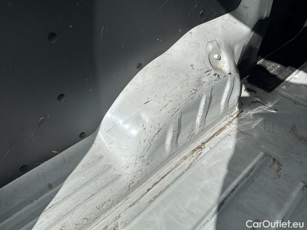  Opel  Vivaro OPEL  / 2019 / 4P / furgón 2.0 Diésel 88kW (120CV) L Inc. Select #12