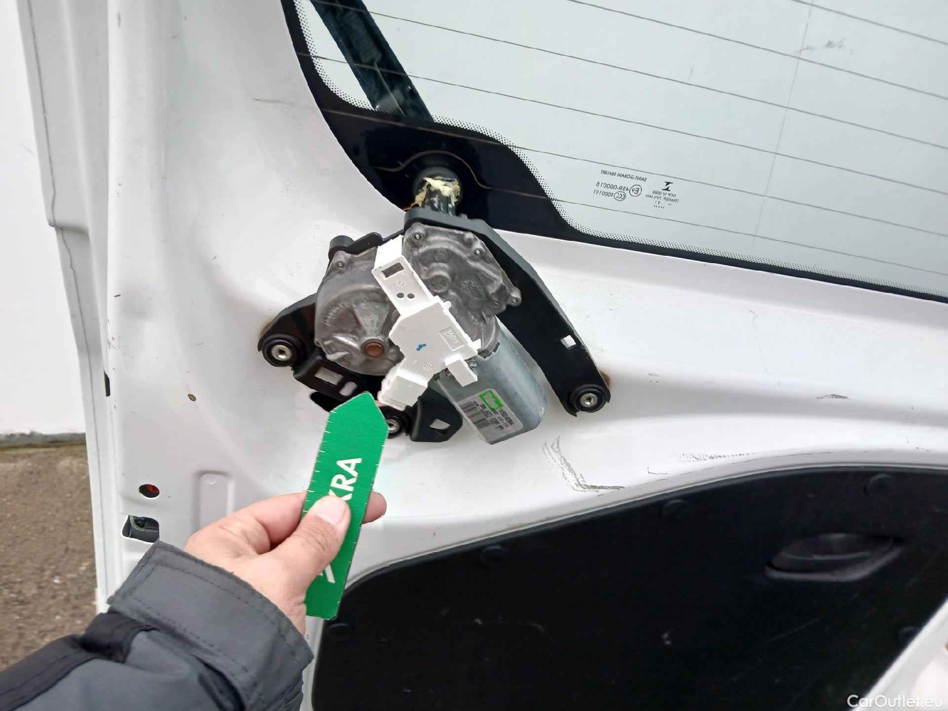  Toyota  Proace TOYOTA  CITY COMBI 1.5D 75kW (100CV) GX L1 #13