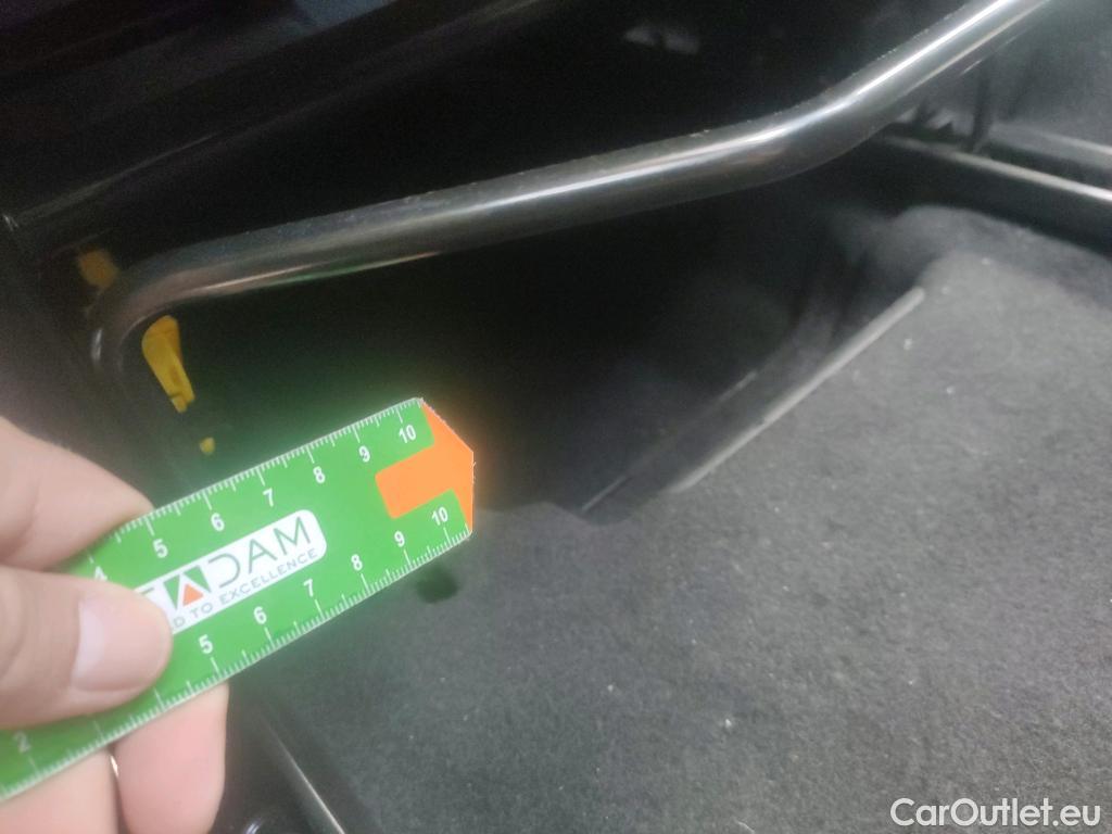  Peugeot  RIFTER PEUGEOT  / 2018 / 5P / monovolumen compacto Active Nav+ Standard BlueHDi 73kW #10