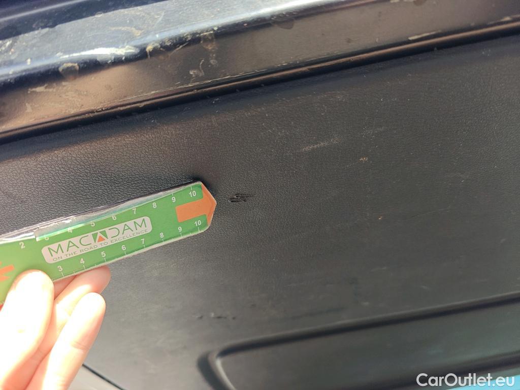  Renault  Trafic RENAULT  / 2021 / 5P / monovolumen Combi Passenger Largo Ener Blue dCi 81kW #4