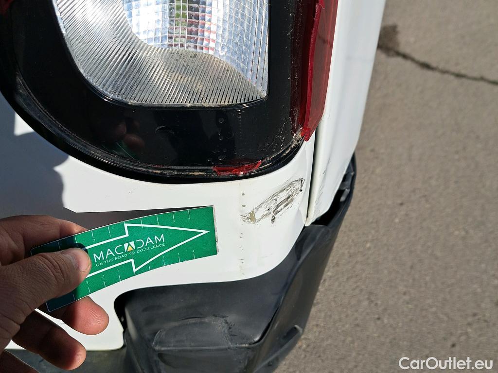  Opel  Combo OPEL  / 2018 / 3P / furgón derivado de turismo 1.5 TD S/S 75kW(100CV) Express L H1 1000 #16