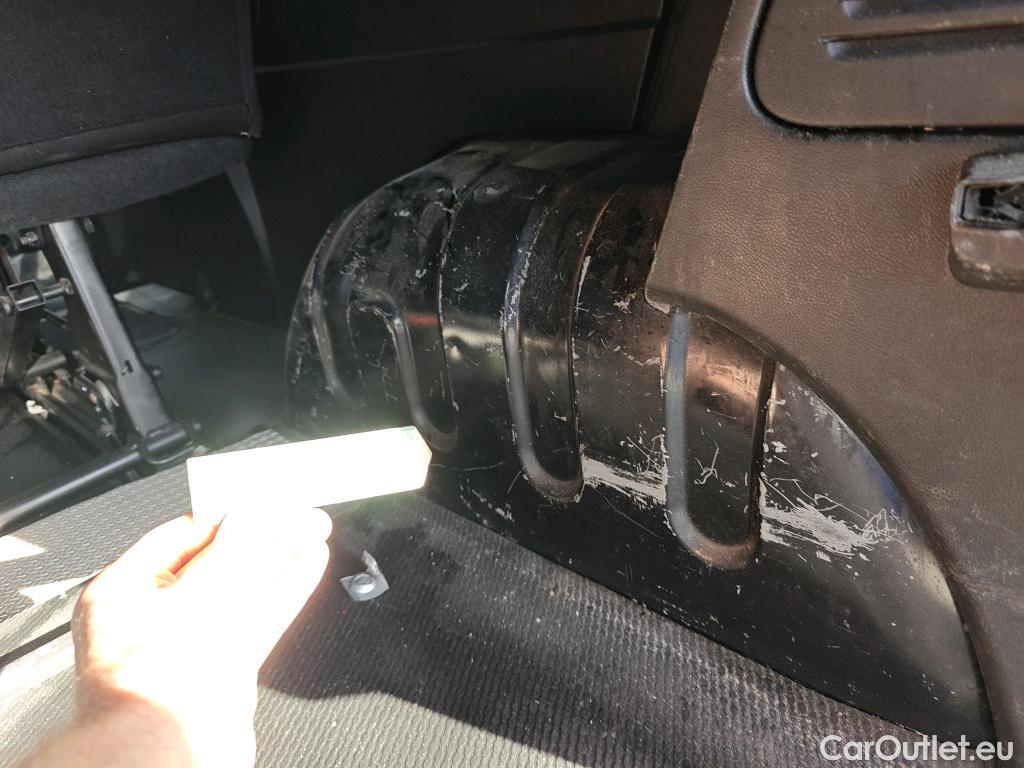  Renault  Trafic RENAULT  / 2021 / 5P / monovolumen Combi Passenger Largo Ener Blue dCi 81kW #19