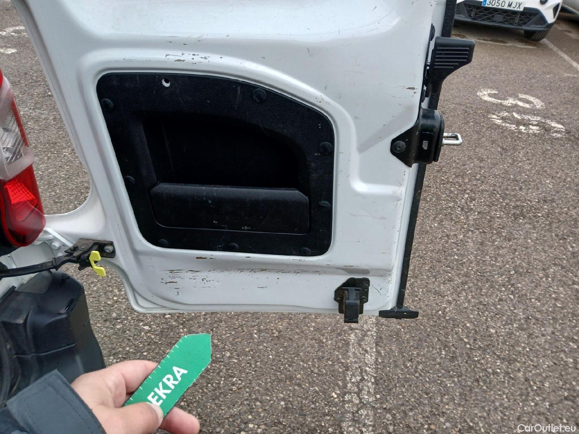  Toyota  Proace TOYOTA  CITY COMBI 1.5D 75kW (100CV) GX L1 #11