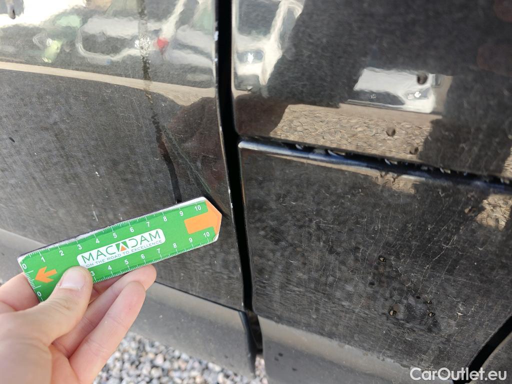  Renault  Trafic RENAULT  / 2021 / 5P / monovolumen Combi Passenger Largo Ener Blue dCi 81kW #26