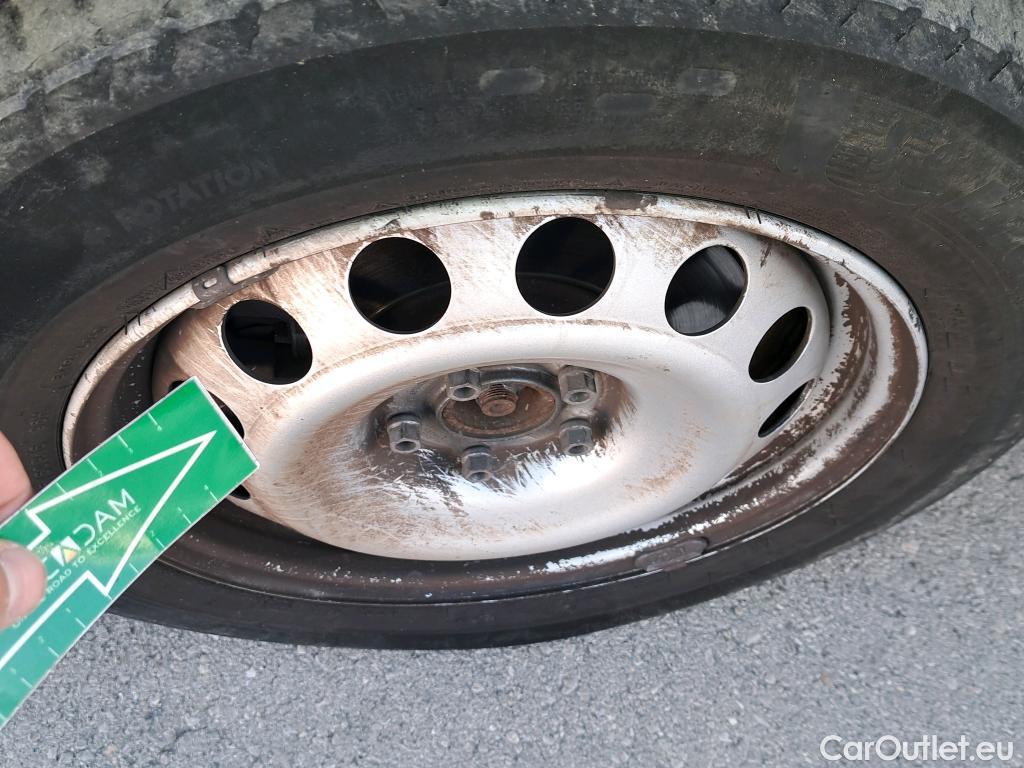  Opel  Combo OPEL  / 2018 / 3P / furgón derivado de turismo 1.5 TD S/S 75kW(100CV) Express L H1 1000 #58