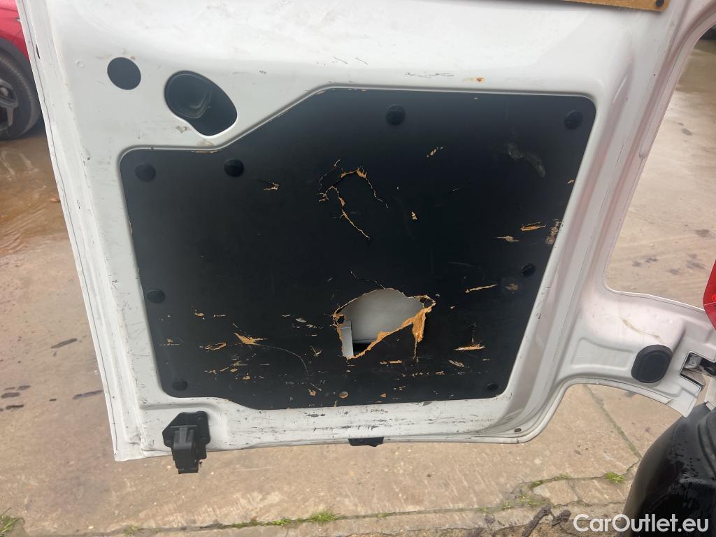  Peugeot  Expert PEUGEOT  / 2016 / 4P / furgón Furgón Premium 1.5 BlueHDi 100 Standard (AC) #14