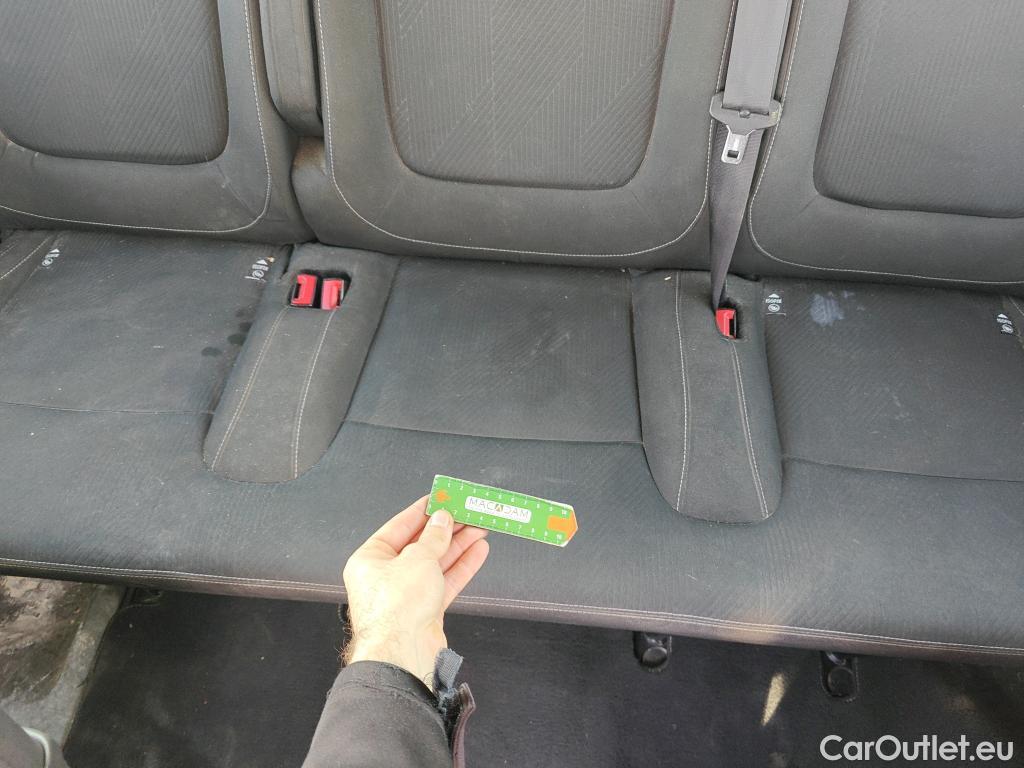  Renault  Trafic RENAULT  / 2021 / 5P / monovolumen Combi Passenger Largo Ener Blue dCi 81kW #30