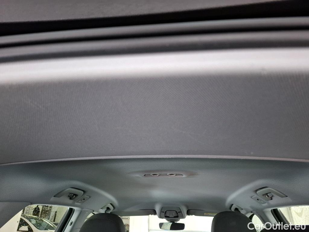  Audi  A4 AUDI  Avant / 2019 / 5P / Break 35 TFSI 150 S tronic Business line OPERATION STOCK #29