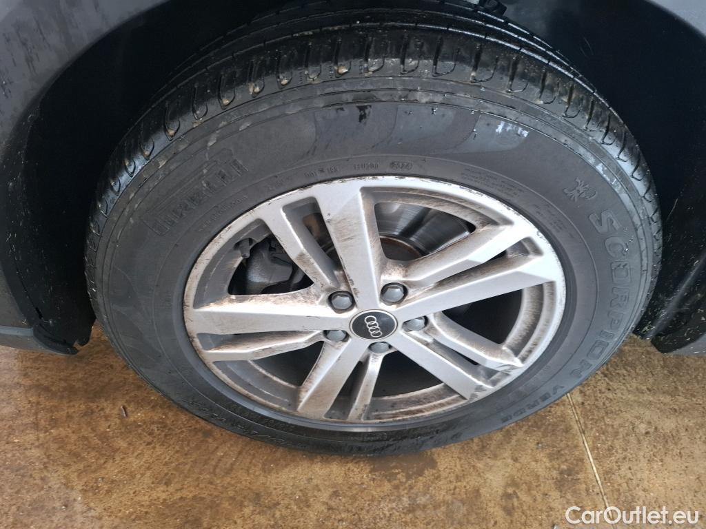  Audi  Q3  35 TDI Business Line 2.0 TDI 150CV BVA7 E6d #26