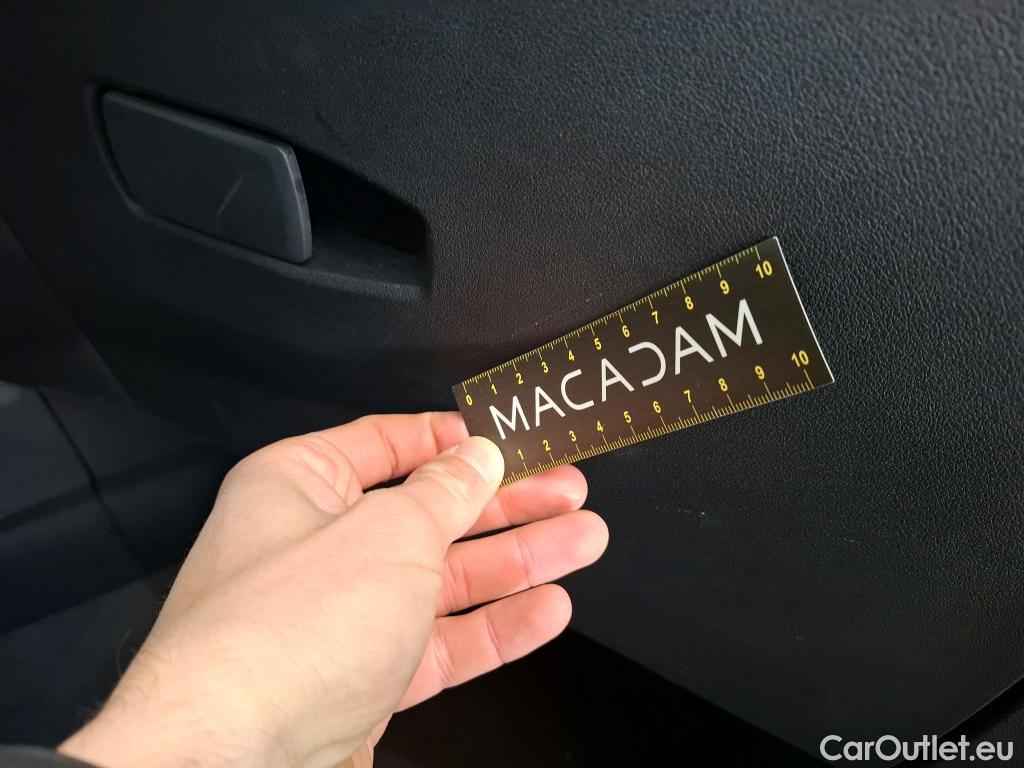  Bmw  Serie 1 Série 1 Berline 116 d Lounge 1.5 115CV BVA7 E6d #19