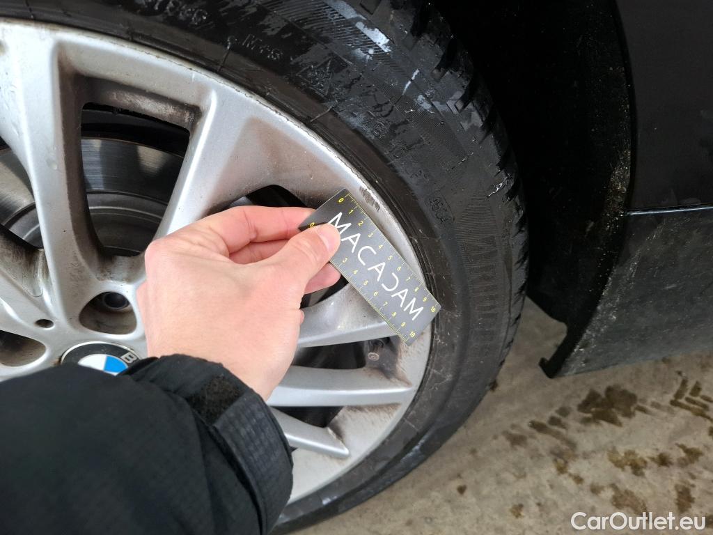  Bmw  Serie 1 Série 1 Berline 116 d Lounge 1.5 115CV BVA7 E6d #40