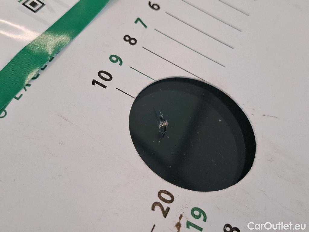  Bmw  Serie 3 BMW Série 3 Touring / 2022 / 5P / Break 320e xDrive 204 Busi Design BVA8 Hybride #4