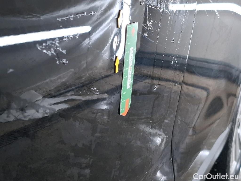  Audi  Q3 AUDI  / 2018 / 5P / SUV 35 TFSI 150 MHEV S TRONIC BUSINESS LINE #7