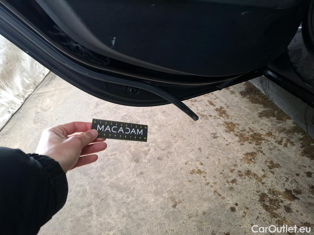  Bmw  Serie 1 Série 1 Berline 116 d Lounge 1.5 115CV BVA7 E6d #36