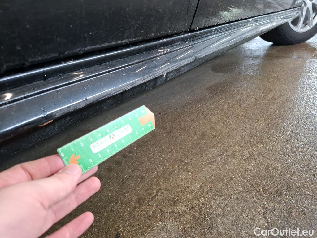  Audi  A4 AUDI  Avant / 2019 / 5P / Break 35 TFSI 150 S tronic Business line OPERATION STOCK #7