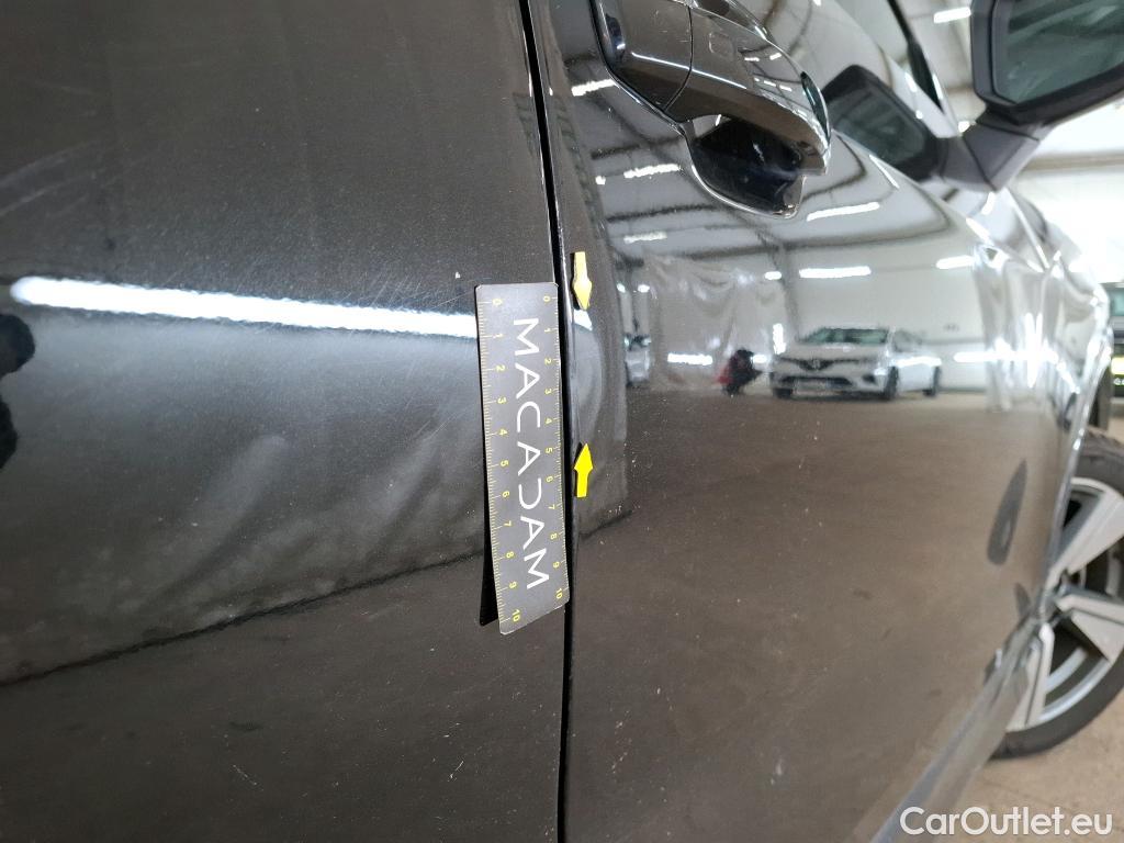  Audi  Q2  30 TDI Design 1.6 TDI 115CV BVA7 E6dT #4